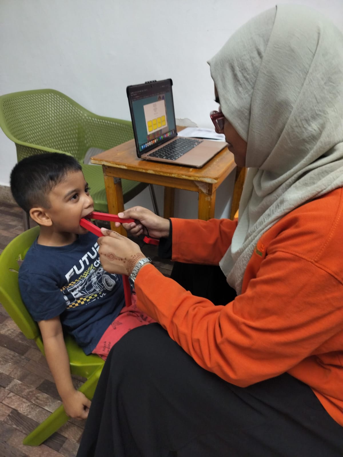 Speech & Language Therapy at Creating Links